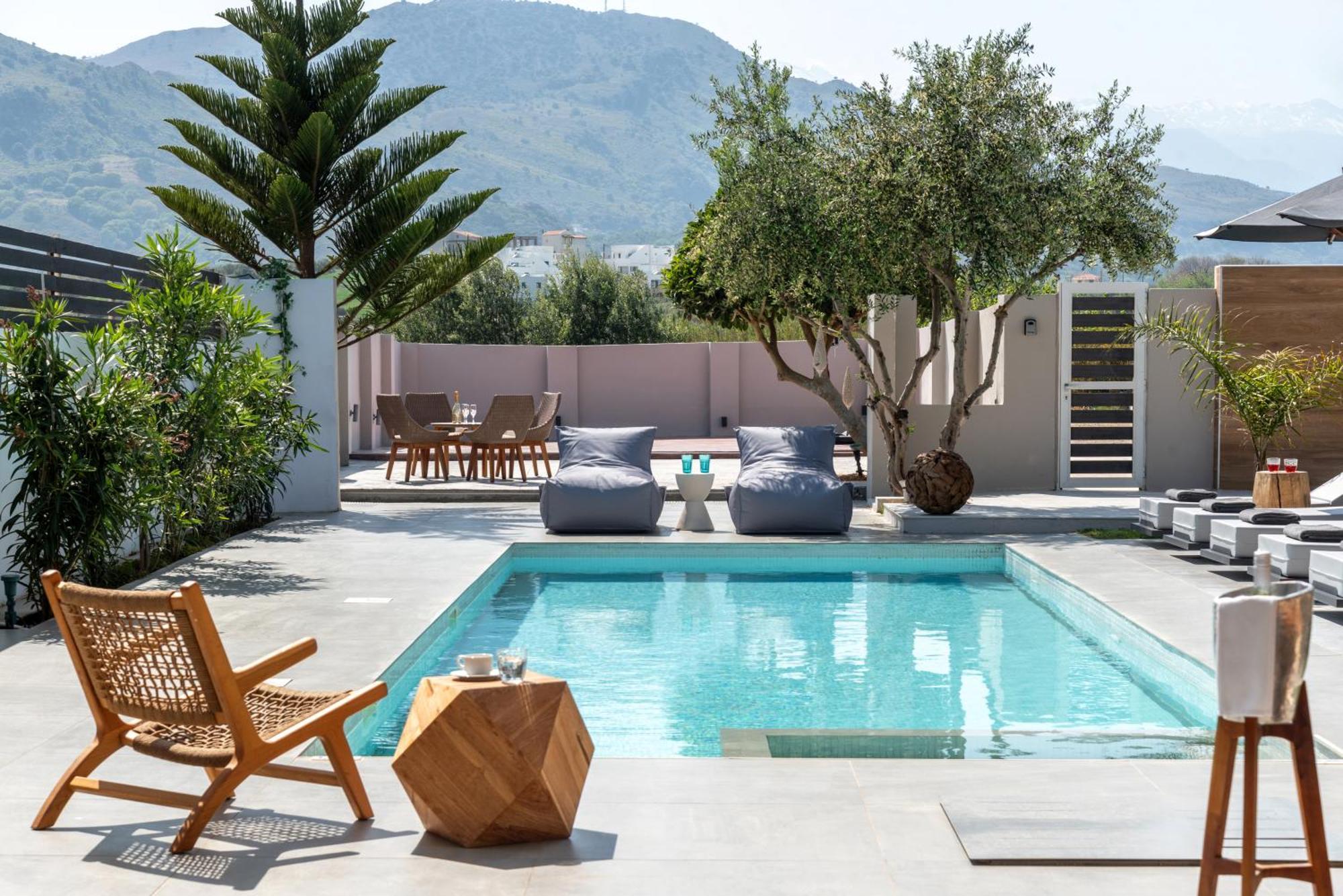 Hypnosis Beachside Villa With Private Heated Pool Jeorjoúpoli Eksteriør bilde